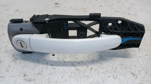 SEAT IBIZA V «6J5» (2008) LAMIERATI ESTERNI MANIGLIA PORTA EST. ANT. SX. USATO Da 2011 A 2012 [[262641]]