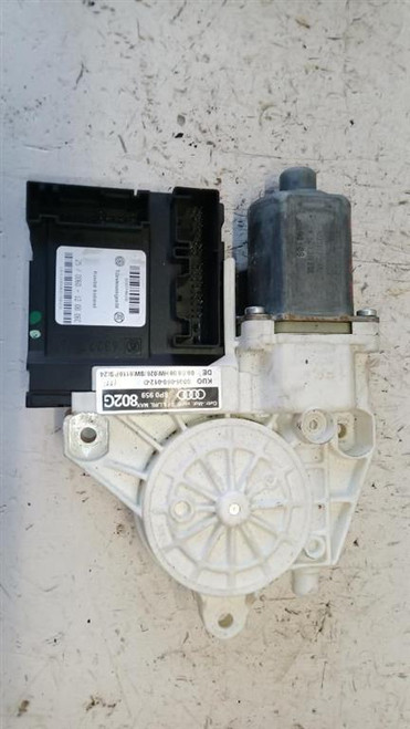 AUDI A3 «8PA» SPORTBACK (2004) CRISTALLI MOTORINO ALZACRISTALLO PORTA ANT. DX. USATO Da 2003 A 2006 [[262719]]