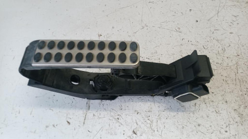 MERCEDES CLASSE SL «R230» (2002) SCARICO E INIEZIONE PEDALE ACCELERATORE USATO Da 2002 in poi [[263265]]