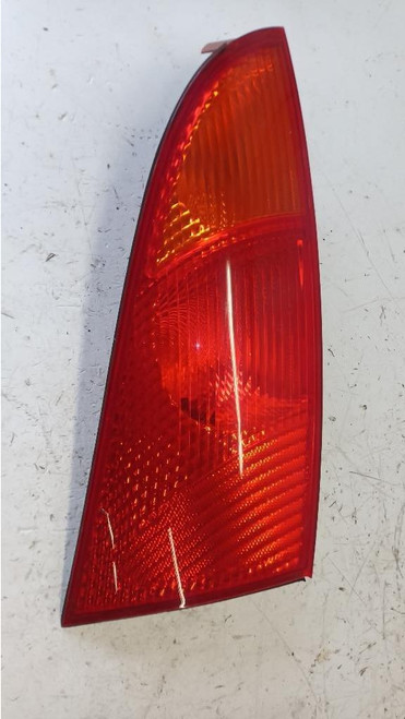 FORD FOCUS «I» (1999) FANALERIA FANALE POST. DX. USATO Da 2000 A 2002 [[262214]]