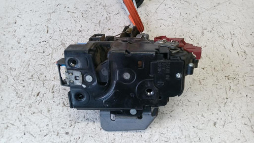 AUDI A3 «8P1» (2004) LAMIERATI ESTERNI SERRATURA PORTA ANT. DX. USATO Da 2003 A 2008 [[263567]]