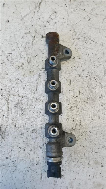 FIAT BRAVO «II» (2010) SCARICO E INIEZIONE DISTRIBUTORE CARBURANTE (FLAUTO) USATO Da 2010 in poi [[264064]]