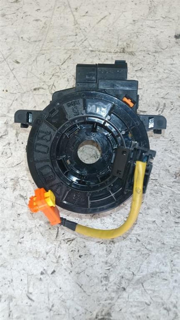 TOYOTA YARIS (FRANCE ) «III» (2009) STERZO PIASTRA CONTATTO USATO Da 2009 A 2011 [[264266]]