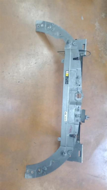 LAND ROVER RANGE ROVER EVOQUE «I» (2011) LAMIERATI INTERNI RIVESTIMENTO FRONTALE ANT. USATO Da 2011 A 2015 [[264388]]