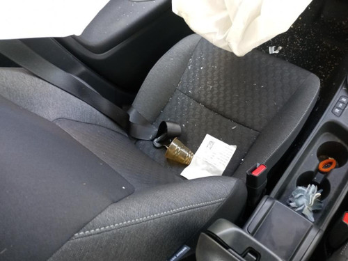 TOYOTA YARIS «V» (2020) SELLERIA IMBOTTITURA CENTRALE SCHIENALE SEDILE ANT. SX. USATO Da 2020 in poi [[264529]]