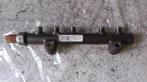 CITROEN C3 «III» (2016) SCARICO E INIEZIONE DISTRIBUTORE CARBURANTE (FLAUTO) USATO Da 2016 A 2020 [[264680]]