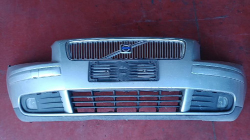 VOLVO V50 (2004) LAMIERATI ESTERNI PARAURTI ANT. USATO Da 2004 A 2010 [[264901]]