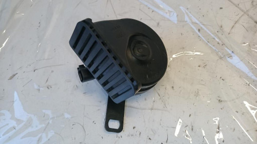 LAND ROVER DISCOVERY «V» SPORT (2019) LAMIERATI ESTERNI AVVISATORE ACUSTICO SX. USATO Da 2019 in poi [[265321]]