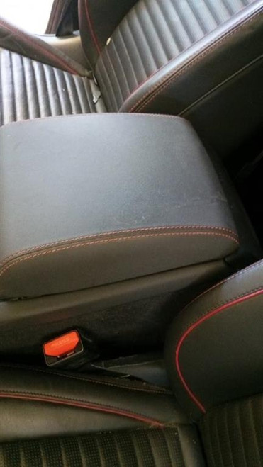 LAND ROVER DISCOVERY «V» SPORT (2019) ALLESTIMENTI INTERNI BRACCIOLO CONSOLE CENTRALE USATO Da 2019 in poi [[265366]]