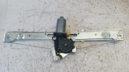 BMW SERIE 3 «E46» TOURING (1998) CRISTALLI ALZACRISTALLO PORTA POST. DX. USATO Da 2001 A 2003 [[265375]]