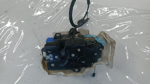 VOLKSWAGEN GOLF «V» (2004) LAMIERATI ESTERNI SERRATURA PORTA ANT. DX. USATO Da 2003 A 2008 [[265479]]