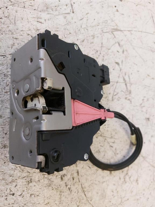 OPEL CORSA «E» (2014) LAMIERATI ESTERNI SERRATURA PORTA POST. SX. USATO Da 2014 in poi [[265597]]