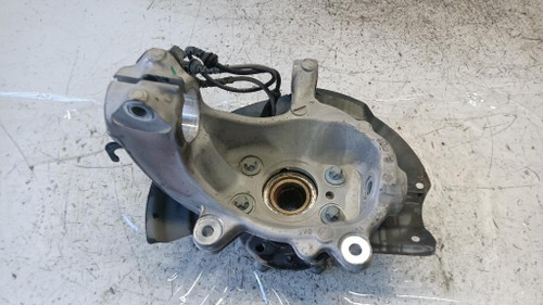 RENAULT SCÉNIC «IV» (2016) ASSALE FUSELLO RUOTA ANT. DX. USATO Da 2016 in poi [[265897]]