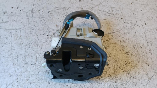 AUDI Q2 «GAB» (2016) LAMIERATI ESTERNI SERRATURA PORTA POST. DX. USATO Da 2016 in poi [[266089]]