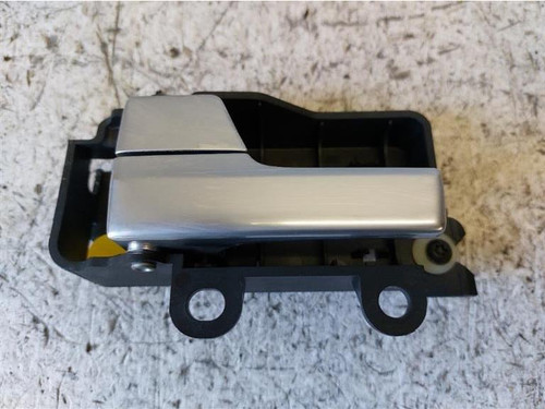 FORD FOCUS «III» (2008) ALLESTIMENTI INTERNI MANIGLIA PORTA INT. POST. SX. USATO Da 2008 A 2011 [[266458]]