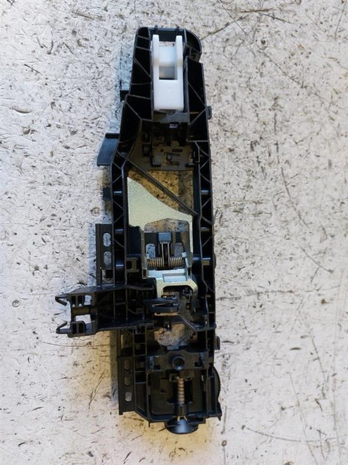 MERCEDES CLASSE GLC «C253» COUPÉ (2019) LAMIERATI ESTERNI SUPPORTO MANIGLIA ESTERNA ANT. DX. USATO Da 2019 in poi [[266622]]