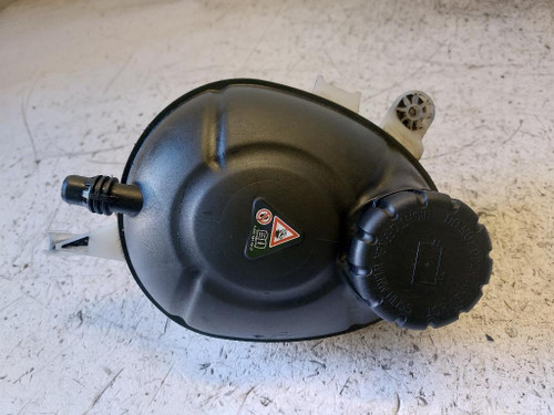 MERCEDES CLASSE GLC «C253» COUPÉ (2019) TERMICO VASCHETTA ACQUA USATO Da 2019 in poi [[266729]]