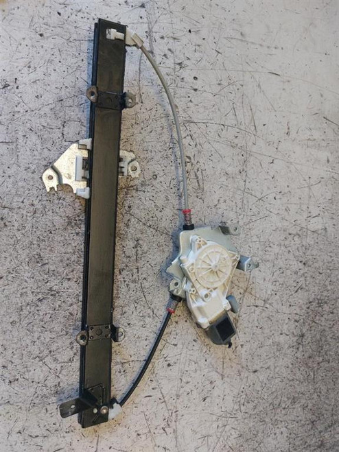 NISSAN MICRA «III» (2005) CRISTALLI ALZACRISTALLO PORTA ANT. DX. USATO Da 2005 A 2010 [[266907]]