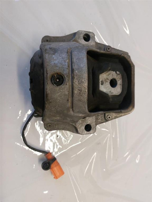 AUDI A5 «8TA» SPORTBACK (2012) MOTORE SUPPORTO GOMMA MOTORE SX. USATO Da 2011 in poi [[267399]]