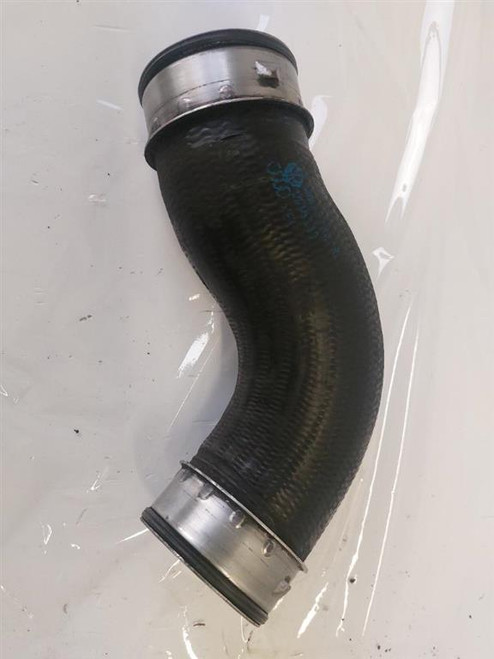 VOLKSWAGEN GOLF «V» (2004) SCARICO E INIEZIONE MANICOTTO INTERCOOLER INTERMEDIO POST. SX. USATO Da 2003 A 2008 [[267675]]