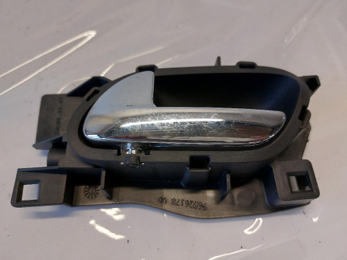 PEUGEOT 407  (2004) ALLESTIMENTI INTERNI MANIGLIA PORTA INT. POST. SX. USATO Da 2004 A 2011 [[267723]]
