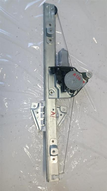 SUZUKI GRAND VITARA «II» (2005) LAMIERATI ESTERNI ALZACRISTALLO PORTA ANT. SX. USATO Da 2005 in poi [[268879]]