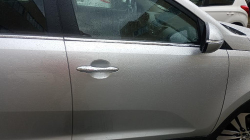 KIA SPORTAGE «III» (2010) LAMIERATI ESTERNI PORTA ANT. DX. USATO Da 2010 in poi [[269100]]