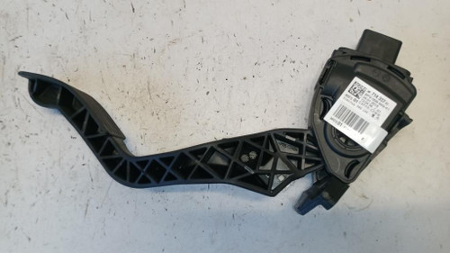 PEUGEOT 2008 «I» (2016) SCARICO E INIEZIONE PEDALE ACCELERATORE USATO Da 2016 A 2019 [[269635]]