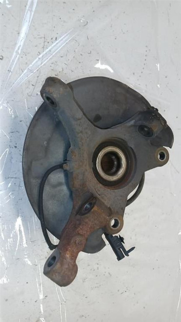 MITSUBISHI COLT «VI» (2005) ASSALE MOZZO RUOTA C/CUSCINETTO ANT. DX. USATO Da 2004 A 2008 [[269773]]