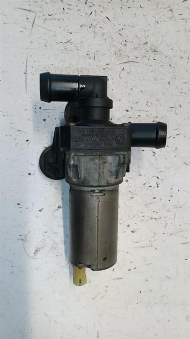 BMW SERIE 3 «E90» BERLINA (2005) TERMICO POMPA ACQUA SUPPLEMENTARE USATO Da 2008 A 2011 [[270388]]