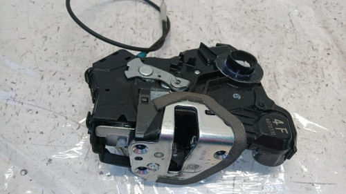 TOYOTA RAV 4 «III» (2006) LAMIERATI ESTERNI SERRATURA PORTA ANT. DX. USATO Da 2005 A 2008 [[270488]]