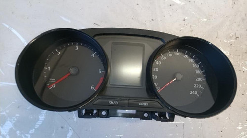 VOLKSWAGEN POLO «VI» (2014) ALLESTIMENTI INTERNI QUADRO STRUMENTI USATO Da 2014 A 2017 [[270563]]