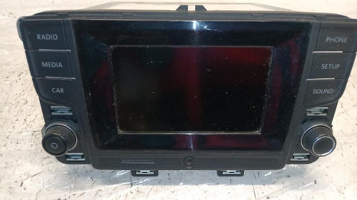 VOLKSWAGEN POLO «VI» (2014) ALLESTIMENTI INTERNI UNITÀ AUTORADIO USATO Da 2014 A 2017 [[270616]]