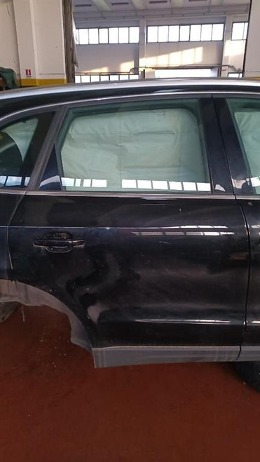 AUDI Q5 «8RB» (2009) LAMIERATI ESTERNI PORTA POST. DX. USATO Da 2008 A 2012 [[270557]]
