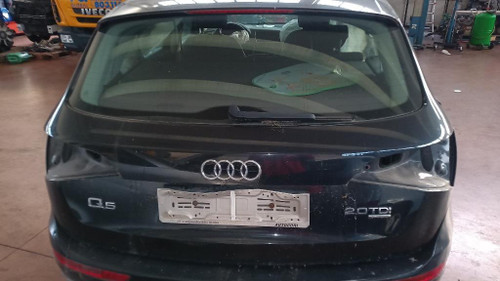 AUDI Q5 «8RB» (2009) LAMIERATI ESTERNI PORTELLO POST. USATO Da 2008 A 2012 [[270558]]