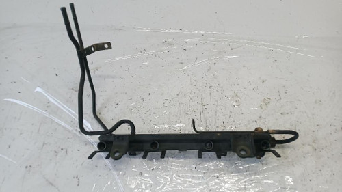 SUZUKI JIMNY «I» (1999) SCARICO E INIEZIONE DISTRIBUTORE CARBURANTE (FLAUTO) USATO Da 2004 A 2013 [[270802]]