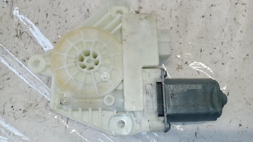 MERCEDES CLASSE C «S205» SW (2014) STERZO MOTORINO ALZACRISTALLO PORTA ANT. DX. USATO Da 2014 A 2018 [[271032]]