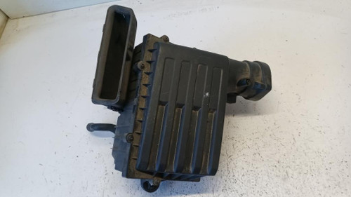 VOLKSWAGEN PASSAT «VII» VARIANT (2015) SCARICO E INIEZIONE FILTRO ARIA COMPLETO USATO Da 2014 A 2019 [[272330]]