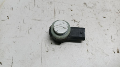 VOLKSWAGEN PASSAT «VII» VARIANT (2015) LAMIERATI ESTERNI SENSORE PARCHEGGIO PARAURTI EST. POST. DX. USATO Da 2014 A 2019 [[272460]]