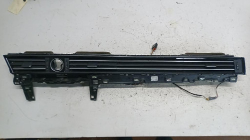 VOLKSWAGEN PASSAT «VII» VARIANT (2015) ALLESTIMENTI INTERNI GRIGLIA CONDOTTO ARIA CRUSCOTTO ANT. DX. USATO Da 2014 A 2019 [[272463]]