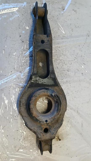 FORD KUGA «I» (2008) ASSALE BRACCIO OSCILLANTE (POST.INF.) POST. SX. USATO Da 2008 A 2013 [[272665]]