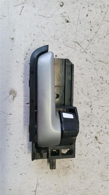 OPEL AGILA «B» (2008) ALLESTIMENTI INTERNI MANIGLIA PORTA INT. ANT. DX. USATO Da 2010 in poi [[272746]]