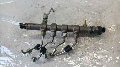ALFA ROMEO STELVIO (2017) SCARICO E INIEZIONE DISTRIBUTORE CARBURANTE (FLAUTO) USATO Da 2016 A 2022 [[273371]]