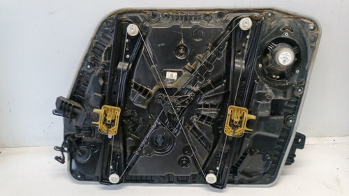 MERCEDES CLASSE B «W247» (2019) CRISTALLI ALZACRISTALLO PORTA ANT. SX. USATO Da 2018 in poi [[273793]]