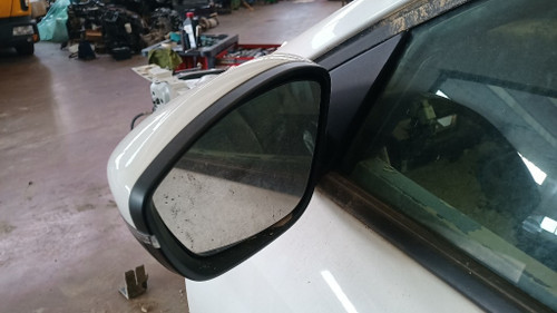 PEUGEOT 208 «II» (2019) CRISTALLI RETROVISORE ESTERNO ANT. SX. USATO Da 2019 A 2022 [[273807]]