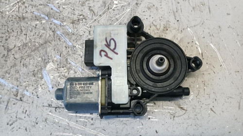 AUDI A3 «8VA» SPORTBACK (2012) CRISTALLI MOTORINO ALZACRISTALLO PORTA POST. SX. USATO Da 2012 A 2016 [[274545]]