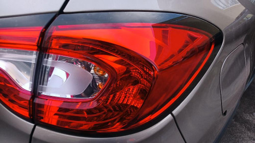 RENAULT CAPTUR «I» (2013) FANALERIA FANALE EST. POST. DX. USATO Da 2013 A 2017 [[274840]]