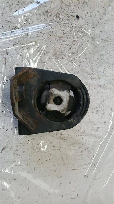 TOYOTA COROLLA VERSO «II» (2004) MOTORE SUPPORTO GOMMA MOTORE SX. USATO Da 2005 in poi [[274857]]