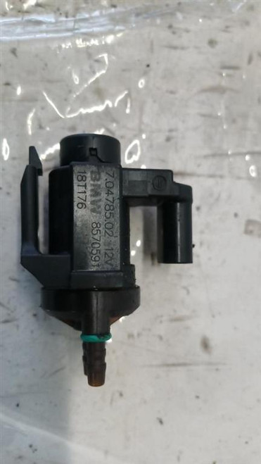 ELETTROVALVOLA CONTROLLO EGR USATO DAL 2015 BMW SERIE 1 «F20» BERLINA (2015) 8570591 [[275157]]