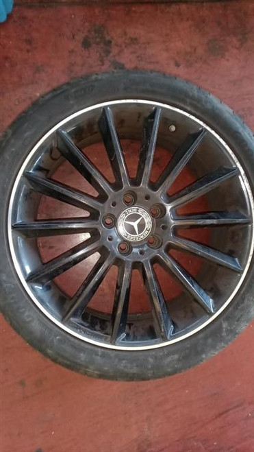 MERCEDES CLASSE CLA «C118» (2019) LAMIERATI ESTERNI CERCHIO RUOTA POST. DX. USATO Da 2019 A 2023 [[275273]]